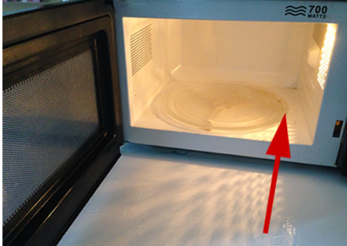 Cleaning the Microwave